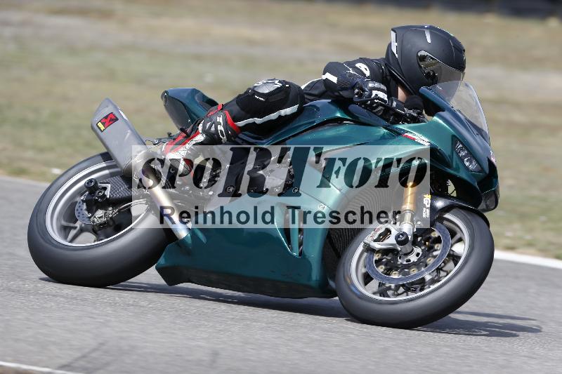 /37 09.08.2026  Pluess Motosport ADR/Freies Fahren/8
